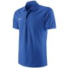 Polotriko Nike Core - Pánske polo tričko značky Nike s golierom a zapínaním na dva gombíky. Polokošeľa voľného strihu s krátkym rukávom a príjemným materiálom je vhodná pre každodenné nosenie.