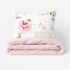 Goldea krepové posteľné obliečky duo - pivonky s textami s púdrovo ružovou 140 x 220 a 70 x 90 cm