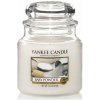 Yankee Candle Baby Powder vonná svíčka 411 g