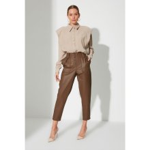 Trendyol Brown Front Buttoned Trousers hnedá