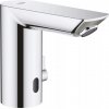 Grohe Bau Cosmopolitan elektronická umývadlová batéria 36451000