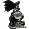 Zack Snyders Justice League Art Scale socha 1/10 Batman on Batsignal Deluxe 28 cm