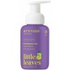 Detské penové mydlo na ruky s vôňou vanilky a hrušky ATTITUDE Little Leaves 295ml