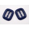 Plastová odevná pracka - tmavo modrá - prievlak 2,5 cm - rozmer 3,8 cm x 3,2 cm
