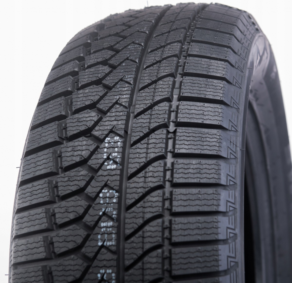 Goodride SW628 255/60 R18 112T