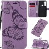 Peňaženkové kožené puzdro BUTTERFLIES na Motorola Moto G8 Power - fialová
