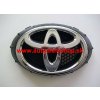 Toyota AURIS 4/2010- znak na prednú mriežku ORIGINÁL