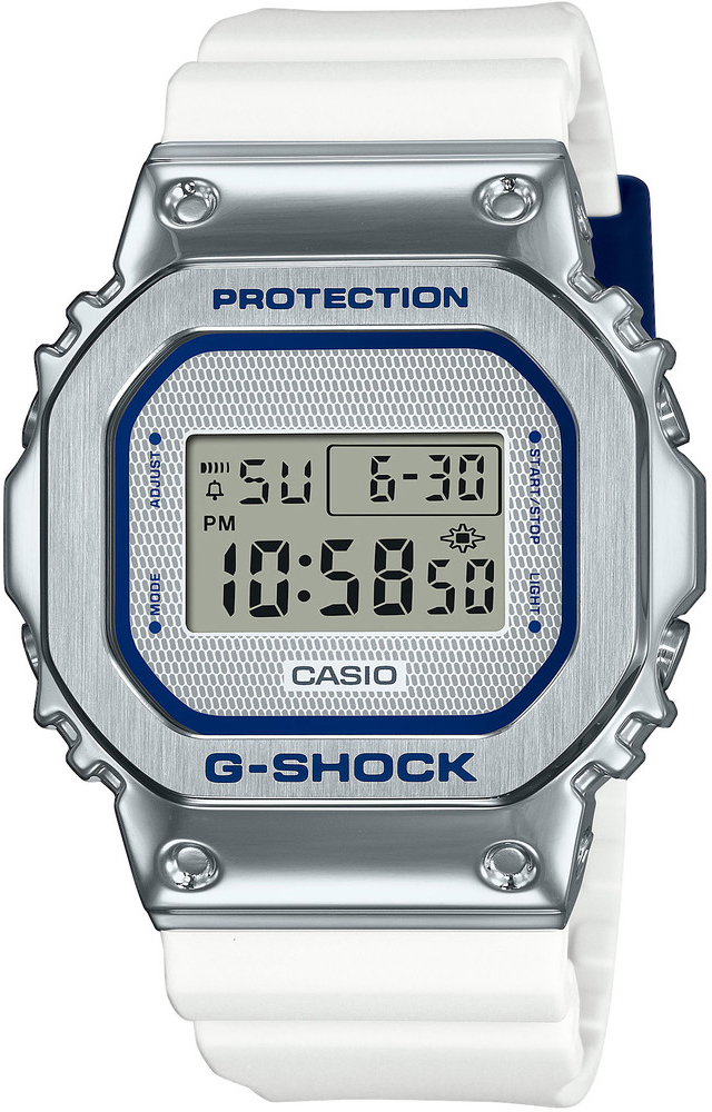 Casio GM-5600LC-7