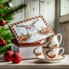 Porcelánové šálky na kávu a čaj s tanierikmi DUO SANTA ON SLEIGH 280 ml 2 ks.