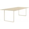 Stôl Muuto pieskovo hnedé nohy 255 x 108 cm svetlý dub