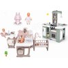 Set domček pre bábiku Large Doll's Play Center Natur D'Amour Baby Nurse Smoby a kuchynka s magickým bublaním a klokanka s 32 cm bábikou