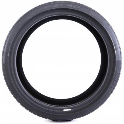 Pirelli P Zero PZ4 Sports Car 285/40 R22 110Y
