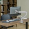 Držák monitoru Brateck LDT62-C012 stolní pro 1 monitor, černý