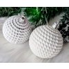 Biele vrúbkované vianočné gule 6 cm 6 ks