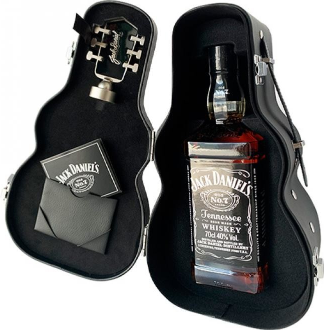 Jack Daniel's Gitara 40% 0,7 l (kazeta) od 44,7 € - Heureka.sk