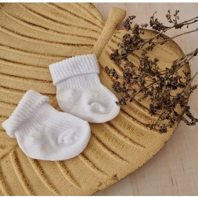 Dojčenské ponožky biele s motýlikom