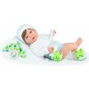 Marina & Pau – realistické miminko chlapeček Luka 45 cm s ponožkami se žabkami (Luka Fun Socks 45 cm – španělské miminko Marina & Pau)