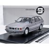 BMW 5- Touring E34 (1996) artic silver Triple9 1:18