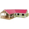 Kids Globe Stodola so stajňami pre kone a ružovou strechou 1:24