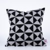 Takoy Gobelínová obliečka na vankúš 45x45 čiernobiela-HT-00279 | 45 x 45 cm