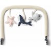 ERGOBABY | EVOLVE hračka na lehátko - Ocean wonders Cream