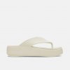 Crocs Getaway Groove Platform Flip Sandstone