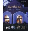 Earthbag Building - Kaki Hunter, Donald Kiffmeyer