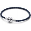 Pandora Tmavo modrý kožený náramok Moments 592790C01 17,5 cm