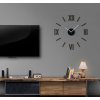 Nalepovacie hodiny na stenu v čiernej farbe