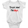 Trust me I´m Mgr. / Ver mi som Magister. - Body dojčenské s krátkym rukávom - Krátký r. 3-6 mes ( Biela )