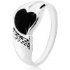 Šperky eshop - Prsteň zo striebra 925, asymetrické srdiečko s čiernym glitrom, drobné zárezy HH6.2 - Veľkosť: 64 mm