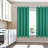 Krátky jednofarebný záves - Smaragdovozelený Uchytenie závesu: Dekoračné krúžky
