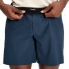On Running Lightweight shorts 125-01041