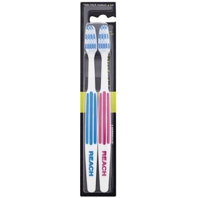 Listerine Reach Interdental Medium zubní kartáček pro čištění i těžko přístupných míst 2 ks