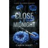 Close to Midnight (Carin Hart)(Brožovaná)
