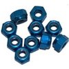 Ultimate Racing 4 mm.alu samoistiacej matičky modré 10 ks