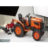 Kubota B1121