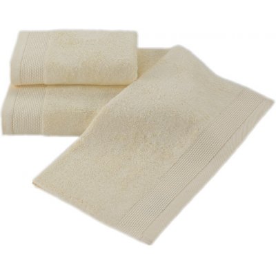 Soft Cotton Bambusový uterák BAMBOO 50x100 cm. Bambusový uterák BAMBOO 50x100 cm z bambusového vlákna. Absorpcia u bambusového vlákna je 4x lepšia ako u bavlny a ich mäkkosť je neporovnateľná. Svetlo