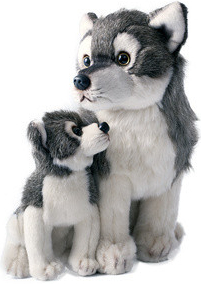 vlk vlčica s mláďaťom 27 cm