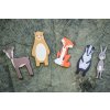 BeWooden Drevená magnetka zajačik Karlíček