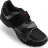 Pánské boty Giro Giro Berm Dark Shadow Black Velikost 39 (NOVINKA)