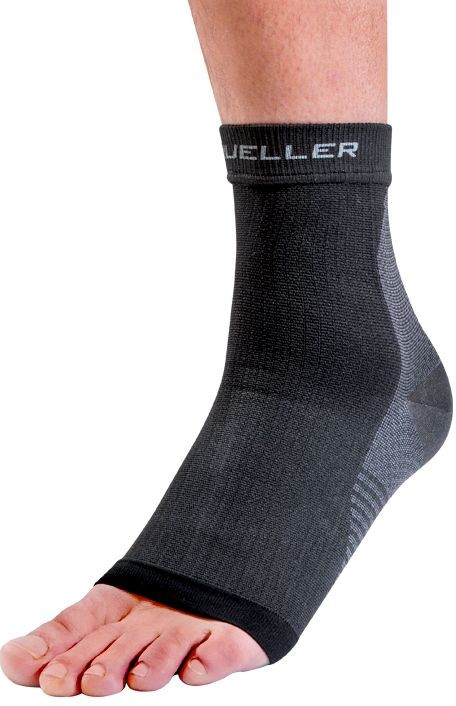 Mueller OmniForce Plantar Fascia Support Sock bandáž členka