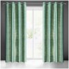 Zelený stredne zatemňujúca záves s jemným leskom a zavesením na kruhy zelená Šírka 140 cm | Dĺžka 250 cm