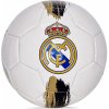 Real Madrid futbalová lopta biela