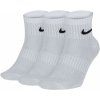 Členkové bavlnené ponožky Nike EVERYDAY LIGHTWEIGHT QUARTER (3 PAIRS) biele SX7677-100 - S