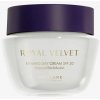 Spevňujúci pleťový krém Oriflame Royal Velvet s SPF 20 na deň, 50 ml