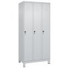 Šatňová skriňa C+P Cabo, 3 oddelenia, 900 x 500 x 1950 mm, nožičky, sivá