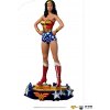 IRON STUDIOS DC Universe Wonder Woman Lynda Carter, měřítko 1:10 - 23 cm