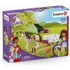 Schleich 42533 Sarah s koníkom a zvieratkami kempujú (Sch42533)