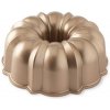 Nordic Ware Forma na bábovku Original karamelová 2,84 l